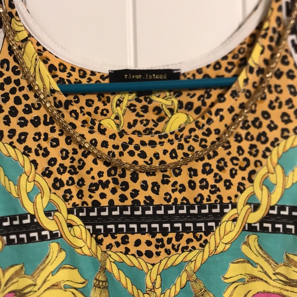 Tank top - Picture 2 of 3